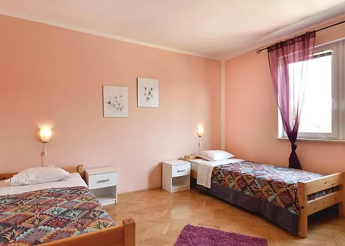 With A Swimming Pool - 13020 Apartmán
