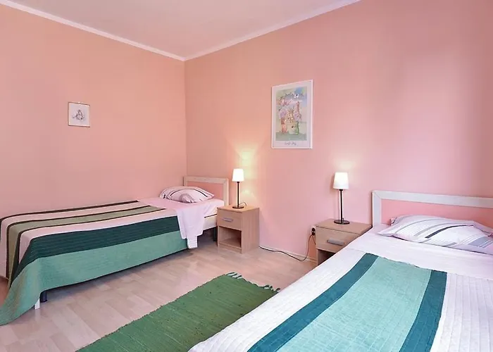 With A Swimming Pool - 13020 Apartmán