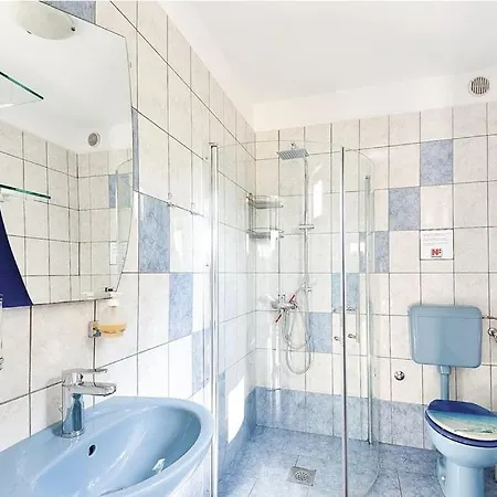 With A Swimming Pool - 13020 Διαμέρισμα